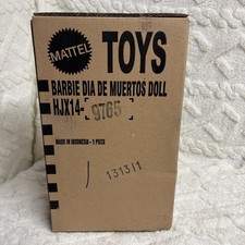 Barbie The Movie Weird Barbie Doll Set HJX14