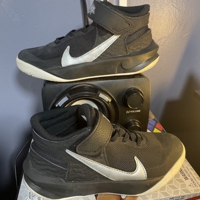 Nike Kid s (PS) Team Hustle D10 - CW6736-004 - Size 3Y - New In Box￼
