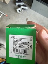 Schneider Electric / LADT2 / Time Delay Block