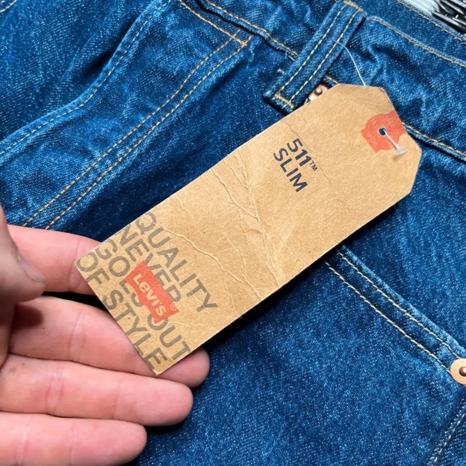 Levi’s 511 Men’s BNWT Slim Taper Navy Blue Denim Jeans BNWT | 31W 31L image 2