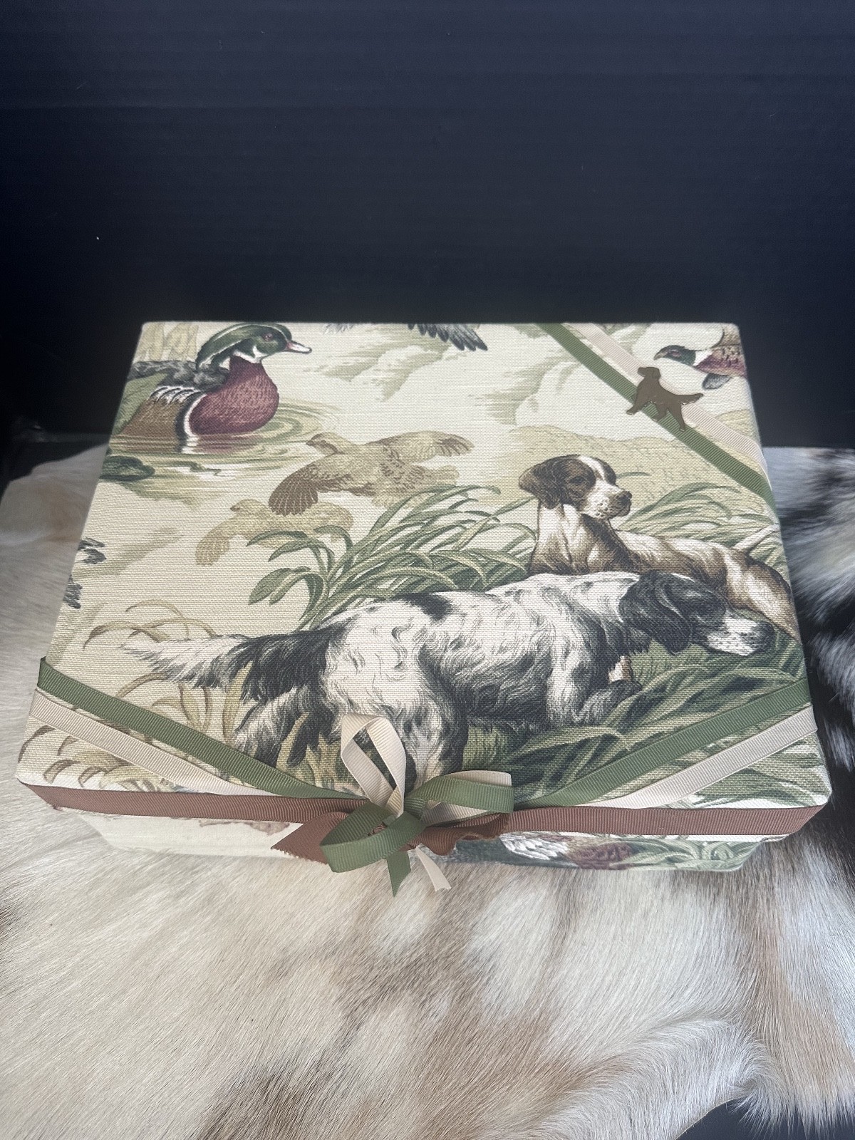 Hand Made Decorative Storage Box W/Lid with Dog Hunting  Scene, 12.5in x10in
