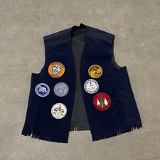 Vintage indian guide tooled leather fringe vest wi patches ymca winnebago 70s