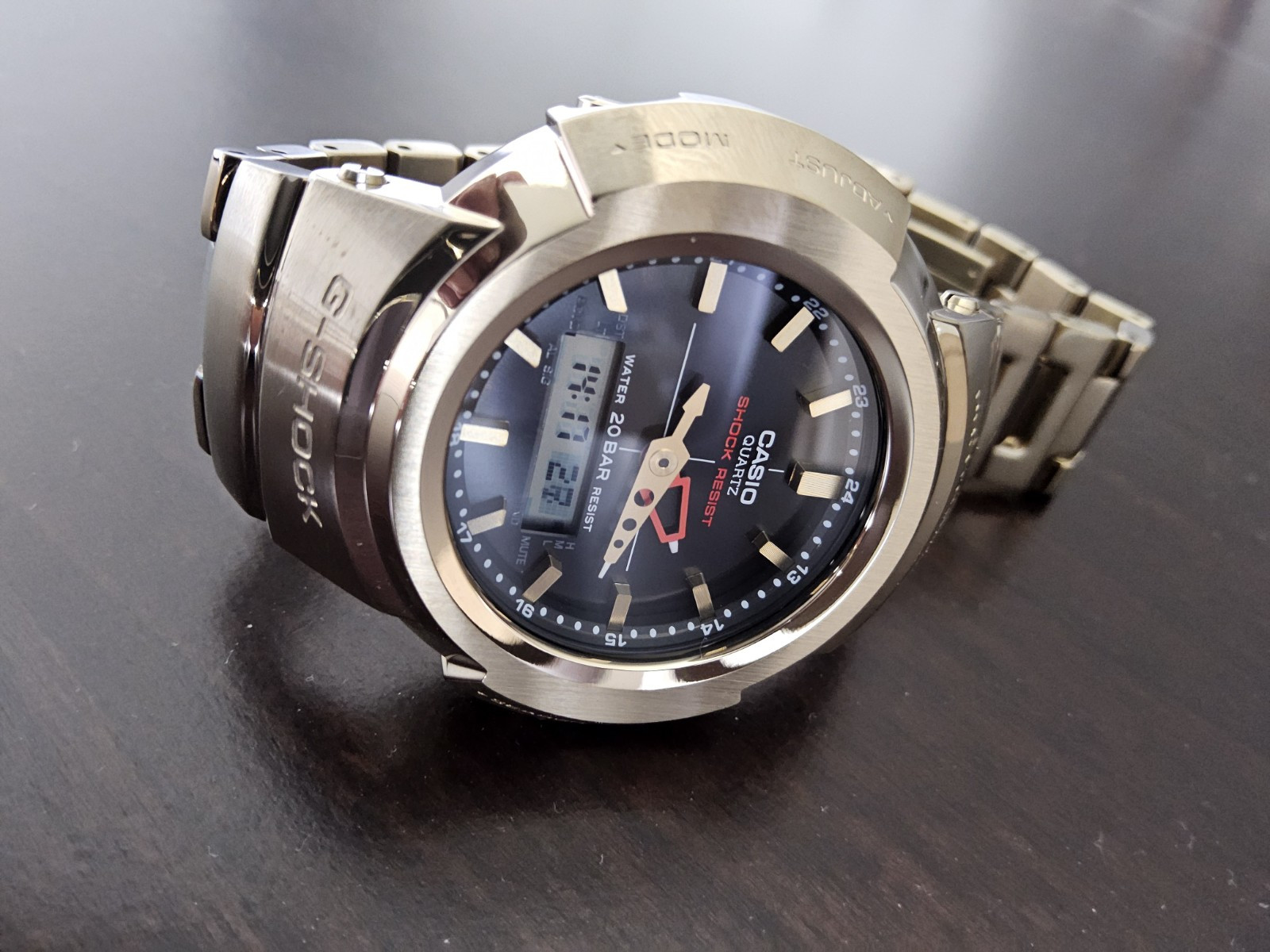 CASIO G-Shock AWM-500GD-9A Classic 1989 Analog Digital Full Metal