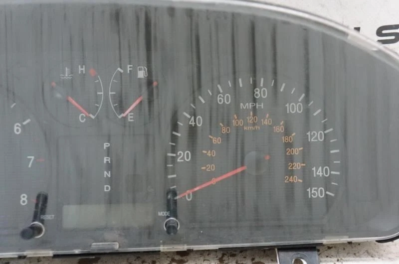 Cuadro de instrumentos velocímetro Speedo Hyundai Sonata 2002 139 k 94001-3D010 OEM  Foto 3 de 4