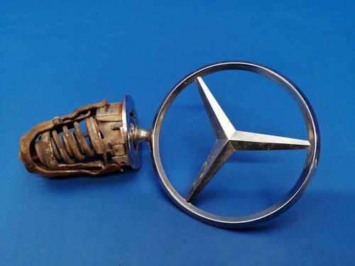 Mercedes-Benz E W123 1984 Hersteller Plakette Logo Emblem W123 PUM39760