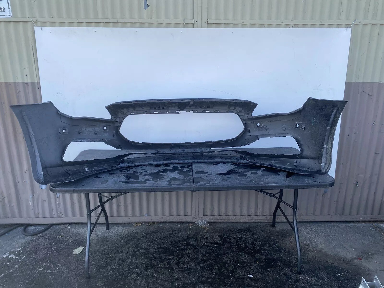 2018 2019 2020 MASERATI QUATTROPORTE FRONT BUMPER COVER OEM USED