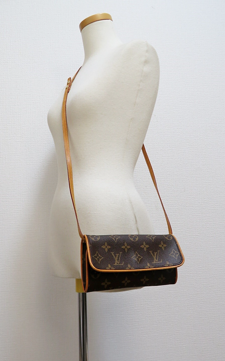 ア*ン様 Louis Vuitton Monogram Pochette Twi Authentic LOUIS VUITTON Twin PM Monogram Pochette Clutch Shoulder