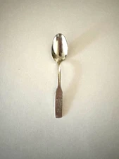 International Silver 1980 Seasons Greetings souvenir spoon