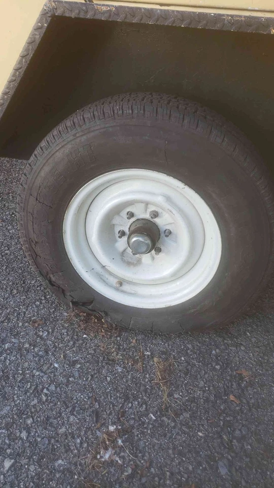 Remolque Coleman SuperQuiet 175KW diésel remolcable generador 2643 horas John Deere 60 Foto 3 de 4