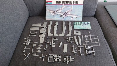 Modellbausatz 1:72 Monogram Twin Mustang F-82