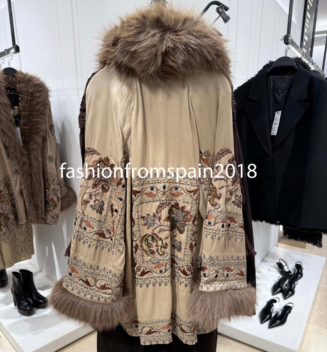 ZARA NEW WOMAN EMBROIDERED KIMONO ZW LIMITED EDITION LT.GREEN XS