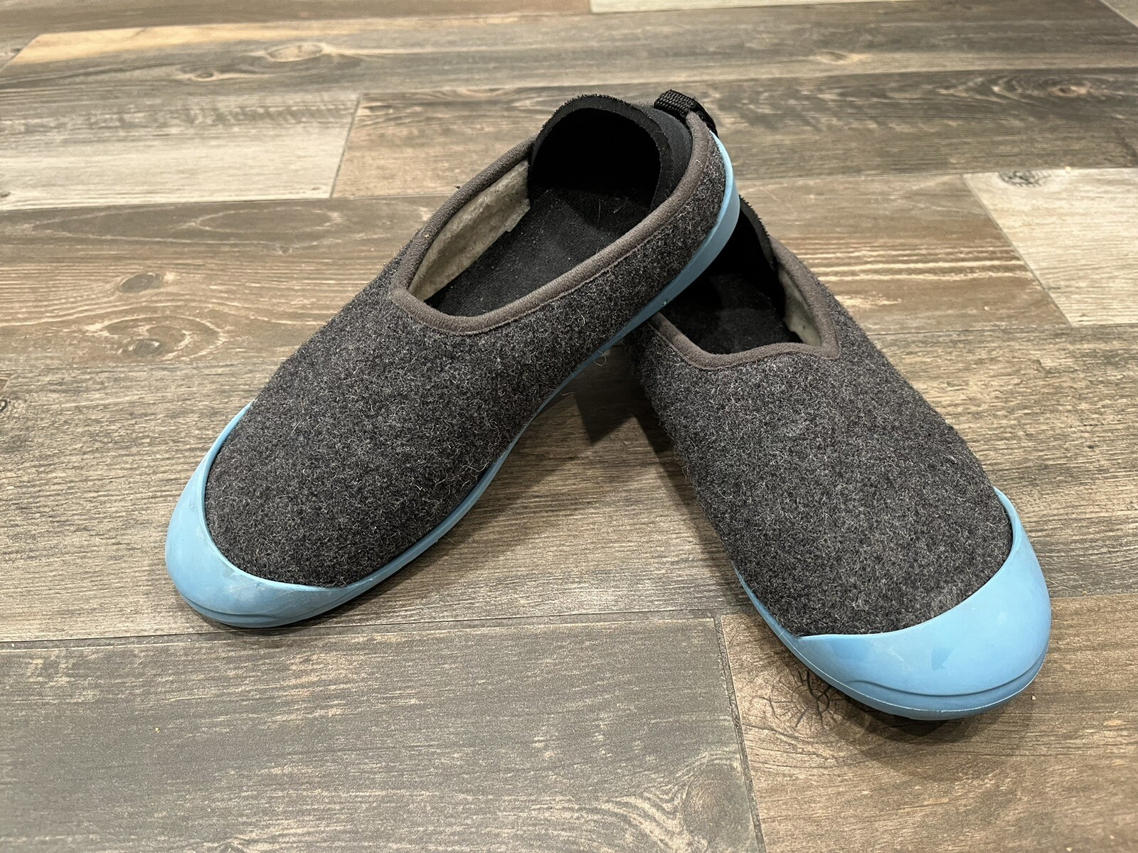 SAOLA Pantofole da donna Mahabis taglia 38 US 7 5 curve classiche in schiuma di lana suola grigio blu