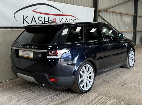 STUNNING 2016 MARIANA BLACK RANGE ROVER SPORT 3.0 SDV6 HSE 1 OWNER FLRSH EURO 6 - Picture 3 of 24