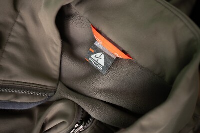 Vintage Y2K Nike ACG Brown Thermal Soft Shell Full Zip Vintage Y2K Nike ACG Brown Thermal Soft Shell Full Zip
