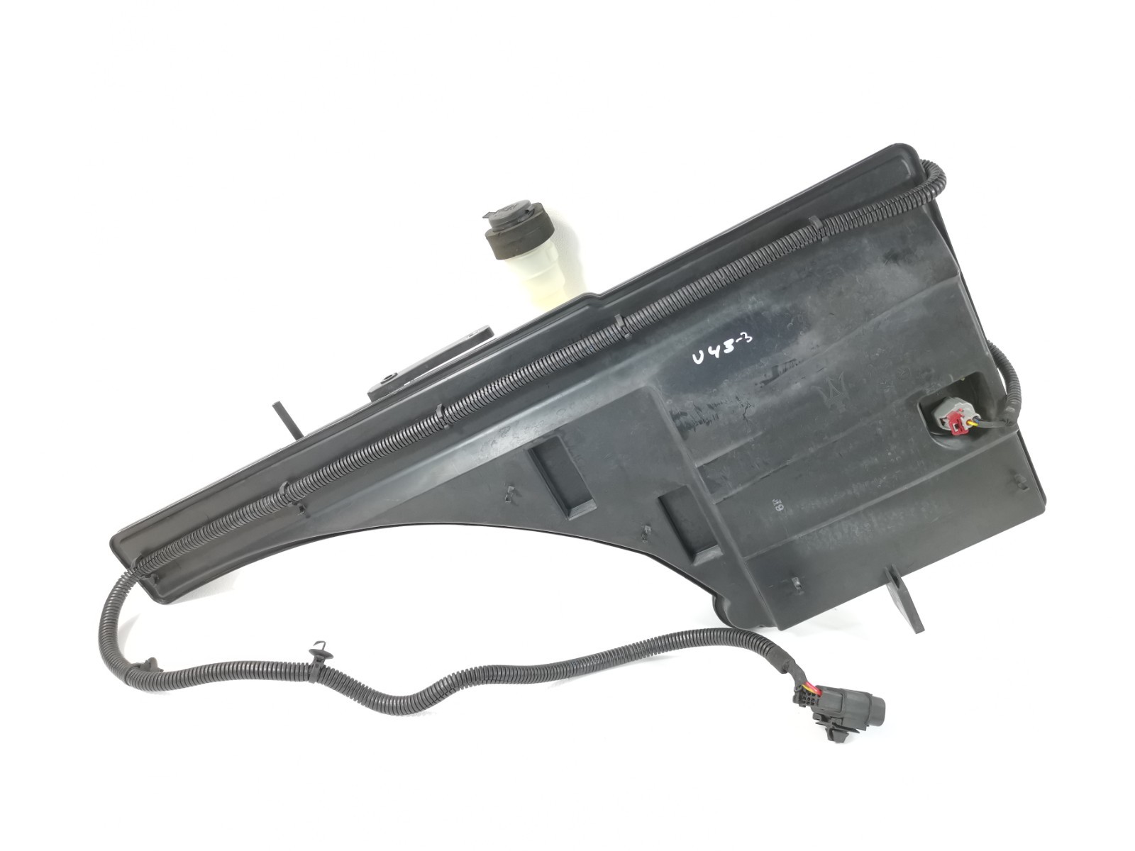 Maserati Ghibli 2017 Washer reservoir