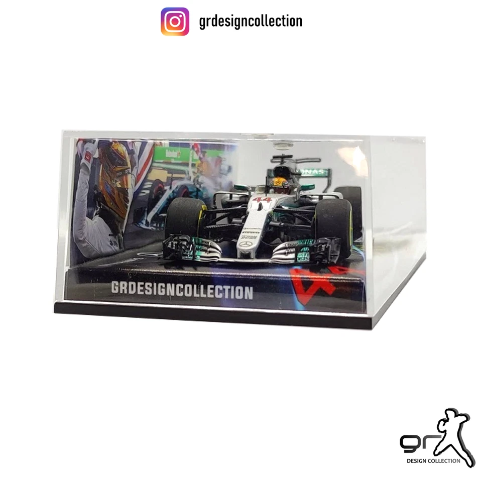 Lewis Hamilton - Mercedes W08 - F1 World Champion 2017 / Minichamps / 1:43 - Immagine 4 di 4
