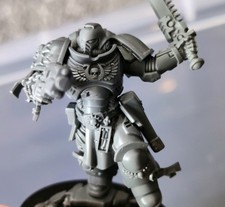 Space Marine Ultramarine Lieutenant Titus Warhammer 40k Games Workshop OOP