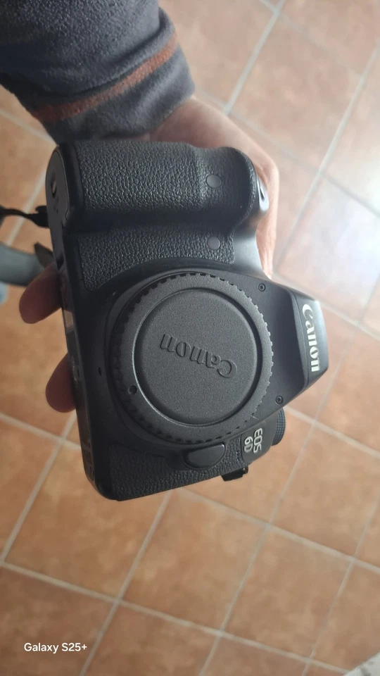 Canon EOS 6D, foto 2 di 5