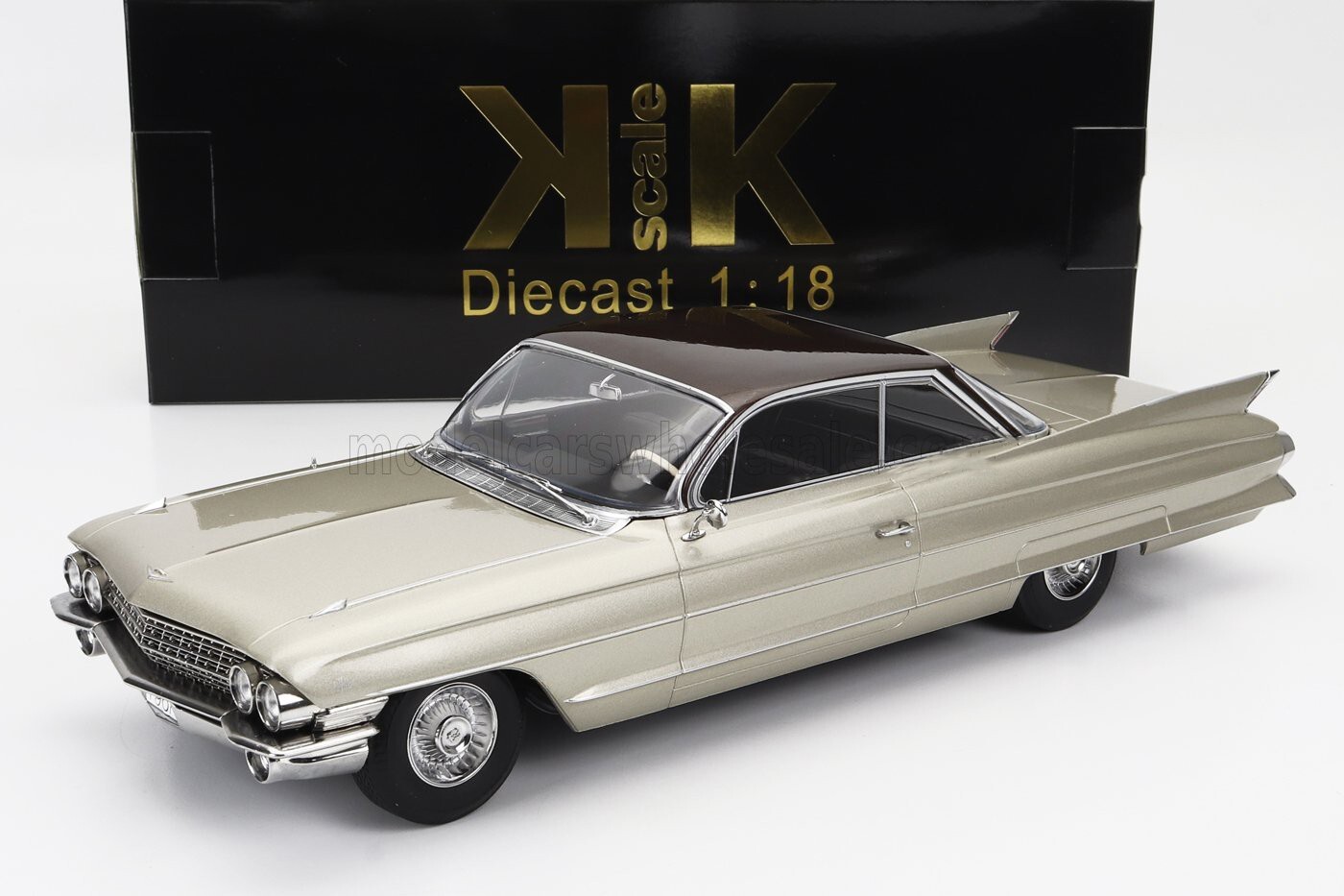 KK SCALE MODELS CADILLAC SERIES 62 COUPE DEVILLE 1961 BEIGE BROWN 1/18 LE50 New!