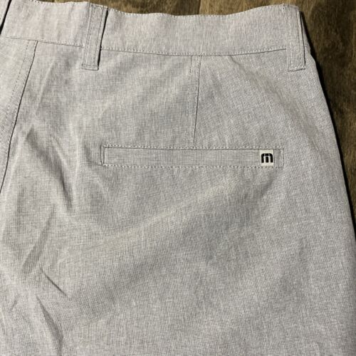 Travis Mathew Shorts Herren Gr. 32 grau Beck Performance Golf Hybrid Bermuda - Bild 4 von 7