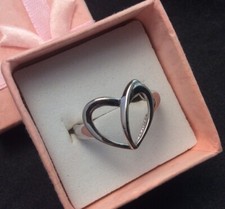 Pretty Vintage Sterling Silver SIGNED Open Heart Ring Sz 8