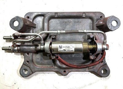まみ Cummins ECM Cooling Plate And Fuel Pump 4997021 (P)4997187