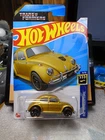 Hot Wheels HW Screen Time Transformers Bumblebee on RARE GOLD!!