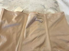 NWT CURVATION 5303483 Hook & Eye True Nude 4XL Waist Cincher Corset