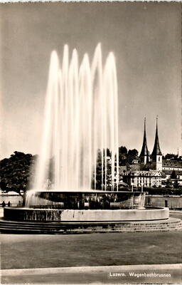 Vintage Postcard: Wagenbachbrunnen in Luzern, Switzerland