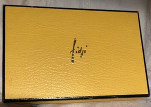 guy laroche pochette