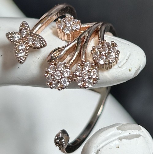 Vintage Ladies Ring 925 Sterling Silver Rose Gold Vermeil Floral Cubic Zirconia - Picture 2 of 8