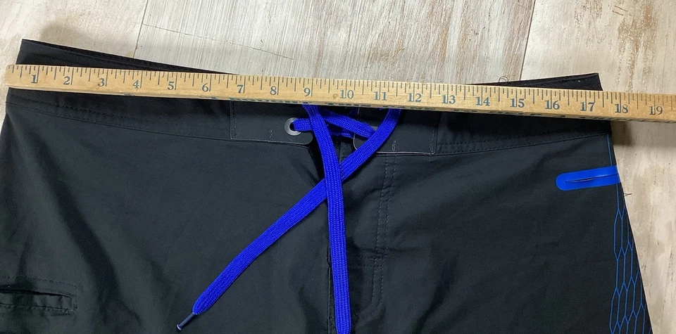 Pantalones cortos de tabla Hook And Tackle negros con marlin natación surf para hombre 34 Foto 4 de 4