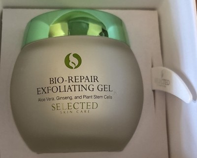 Selected Skin Care Bio Repair Exfoliating Gel w/ Aloe, Ginseng & Plant Stem Cell