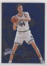 1998-99 Fleer Brilliants Blue Shawn Bradley #76B px8