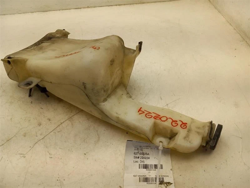 Depósito de lavado con limpiaparabrisas trasero Opt C25 00-05 CHEVROLET SUBURBAN 1500 12487671 Foto 2 de 4