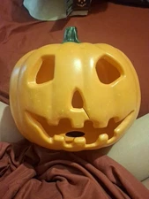 Trick or Treat Studios Halloween 1978 Credit Light Up Pumpkin Michael Myers