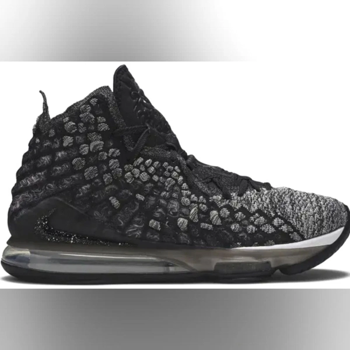 LeBron XVII バスケットボールシューズ Amazon.com | Nike Lebron Xvii (gs) Big Kids Bq5594-005 Size 6