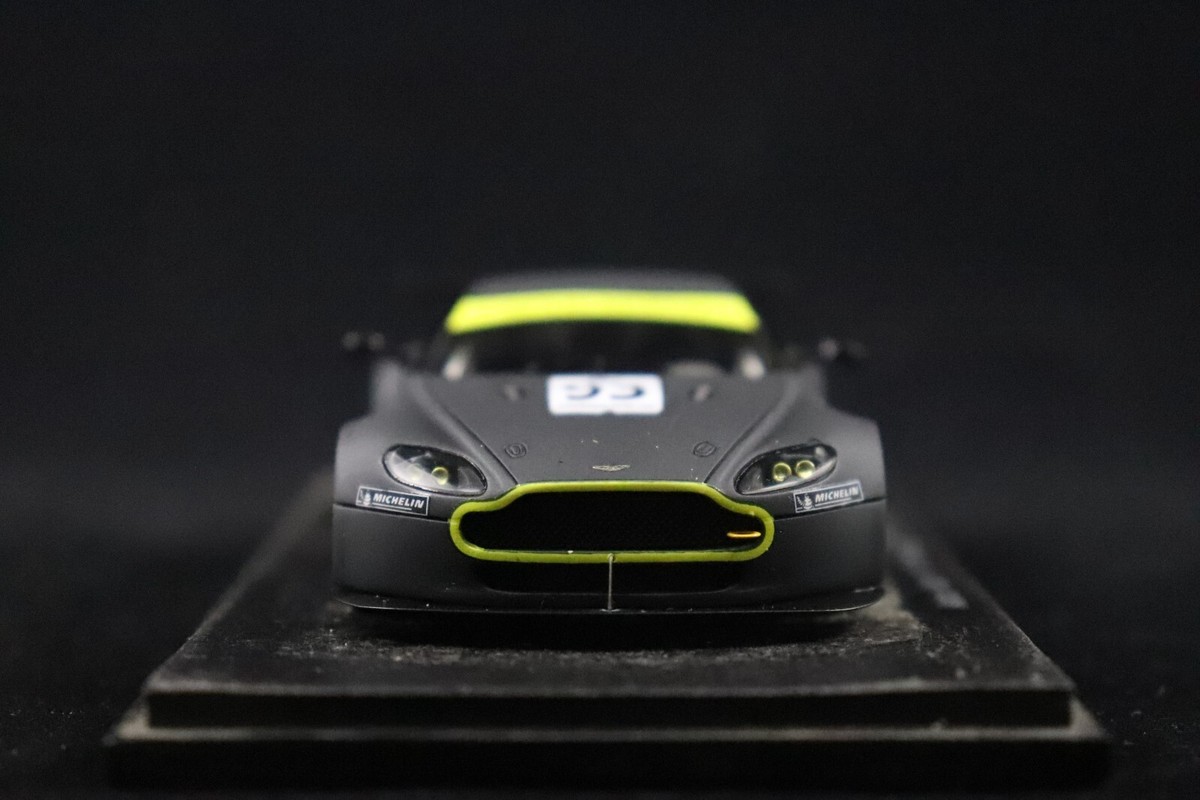 New 1:43 Spark Model Aston Martin V8 Vantage GT2 Test 2008 S1218