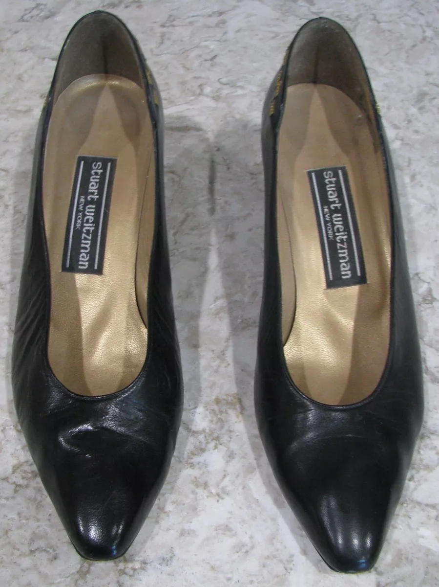 Stuart weitzman cheap low heel pumps