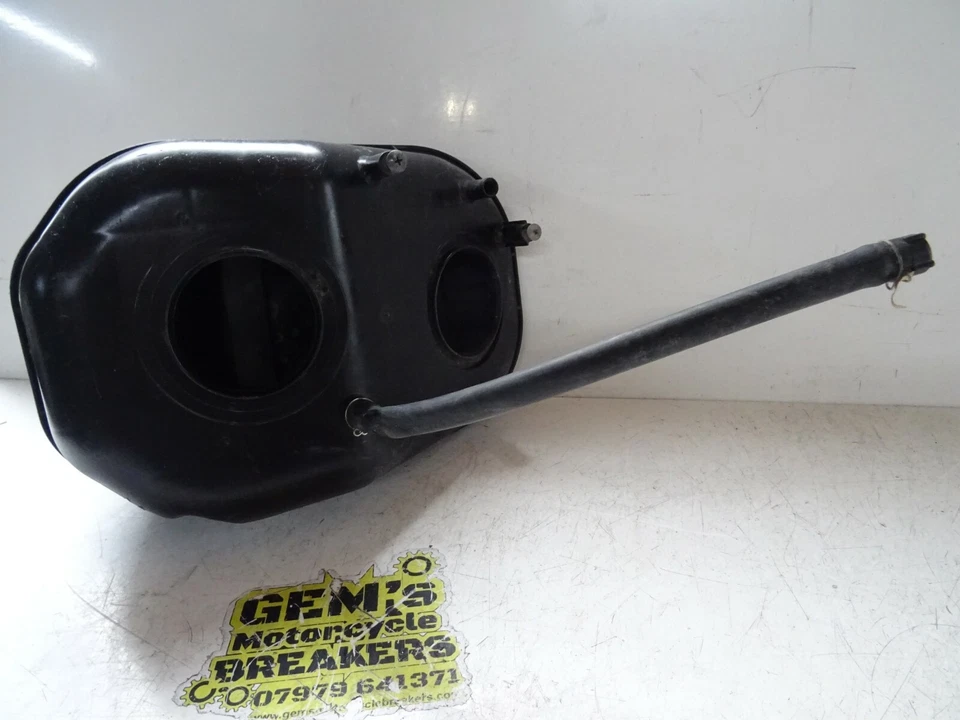 Suzuki SV650 1999-2002 Airbox - Image 2 of 3