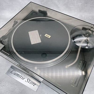 Technics SL-1200MK4-K Quartz Direct Drive Turntable Record Player 