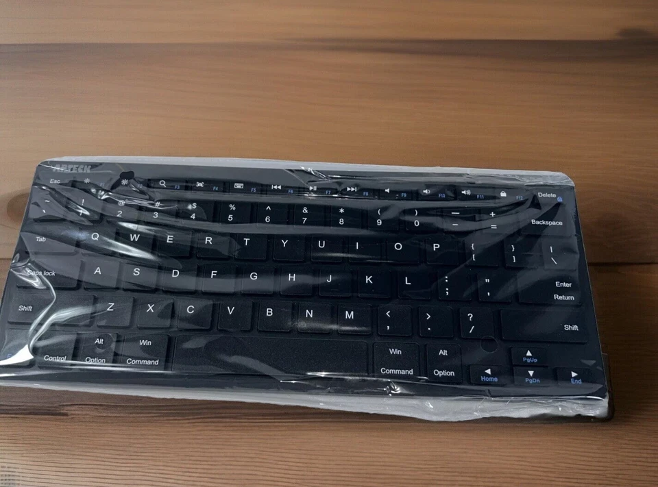 Arteck HB098 Universal Slim Portable Wireless Keyboard. New In Box. - Image 4 of 4