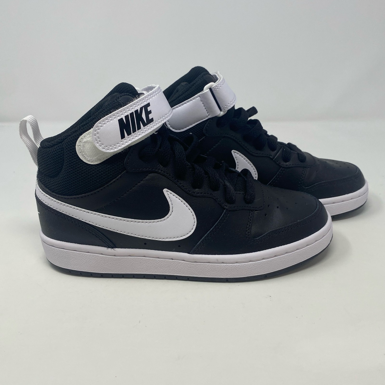 Nike Court Borough Mid 2 GS Black/White Kids Sneakers Size 4
