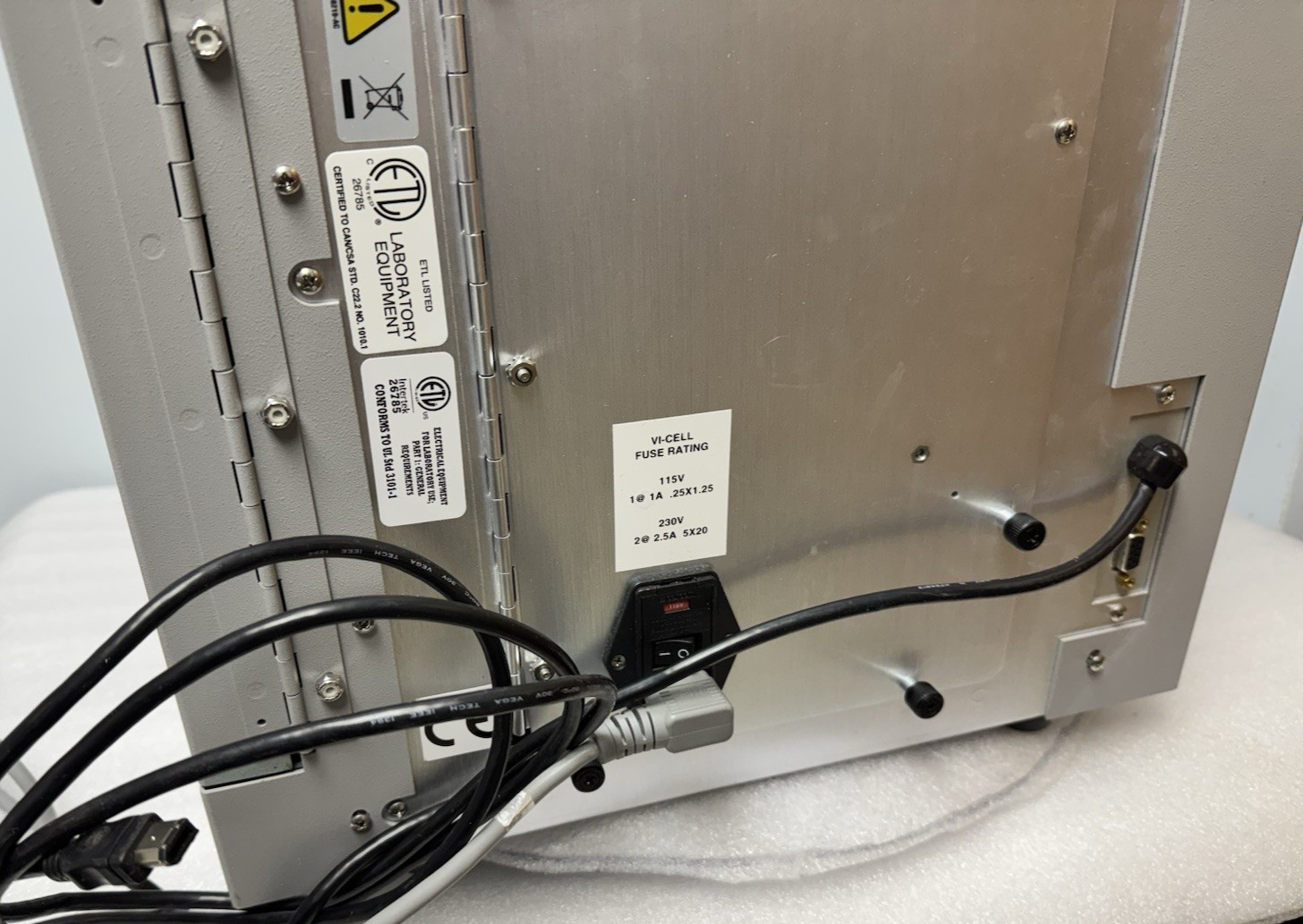 Beckman Coulter Vi-CELL XR Cell Viability Analyzer