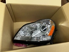 BRAND NEW 2010-2012 MERCEDES GL X164 LEFT LH HEADLIGHT HID XENON OEM A1648204959