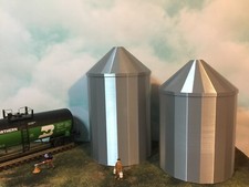 (2) SET SILO GRANI - Scala S 1:64 - Non Richiesto Montaggio - Cluster AZIENDA AGRICOLA