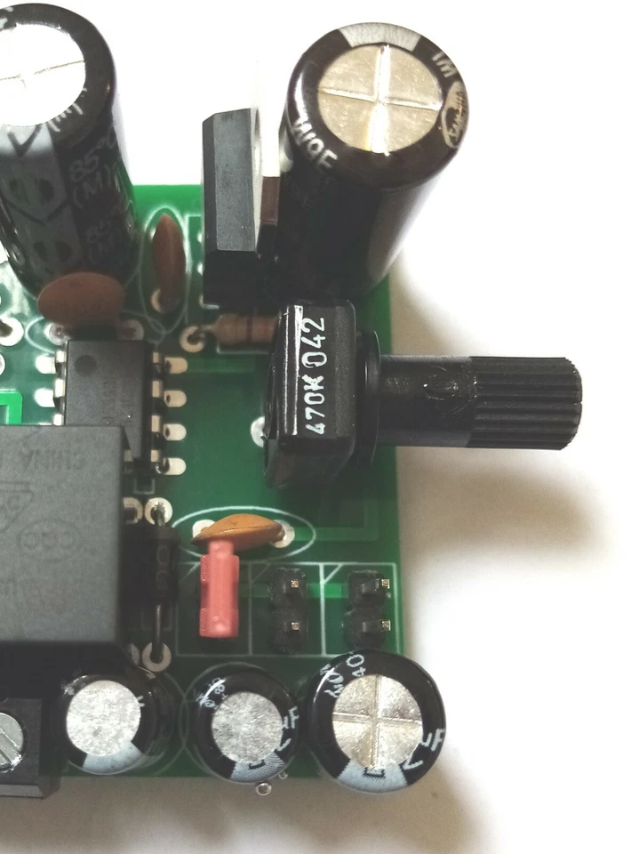 MODEL RAILWAY SHUTTLE UNIT SUITABLE FOR ALL GAUGES UPTO 8 AMP  WITH 3 SETTINGS - Image 4 of 4