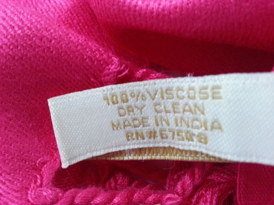 Hermosa Bufanda Rosa Fucsia Colección 18 Dieciocho 100% Viscosa Foto 4 de 4