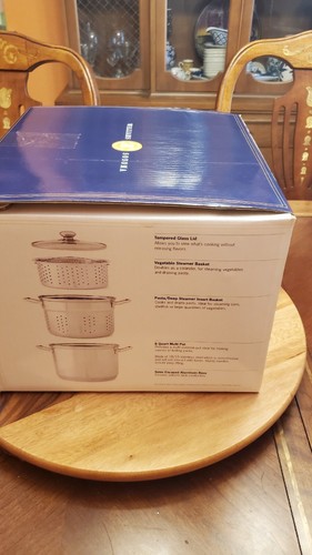 Williams-Sonoma 8 Qt. Stockpot, Strainer,Glass Lid. Stainless, - Picture 7 of 8