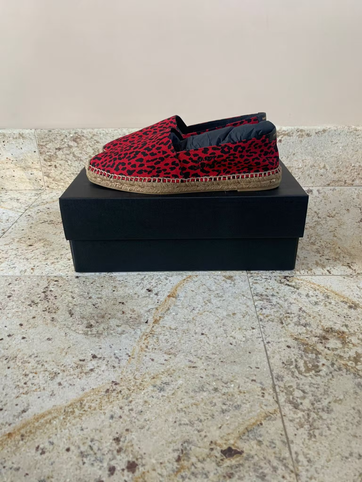 Saint Laurent Paris Espadrillas in rosso nuove con etichette 41
